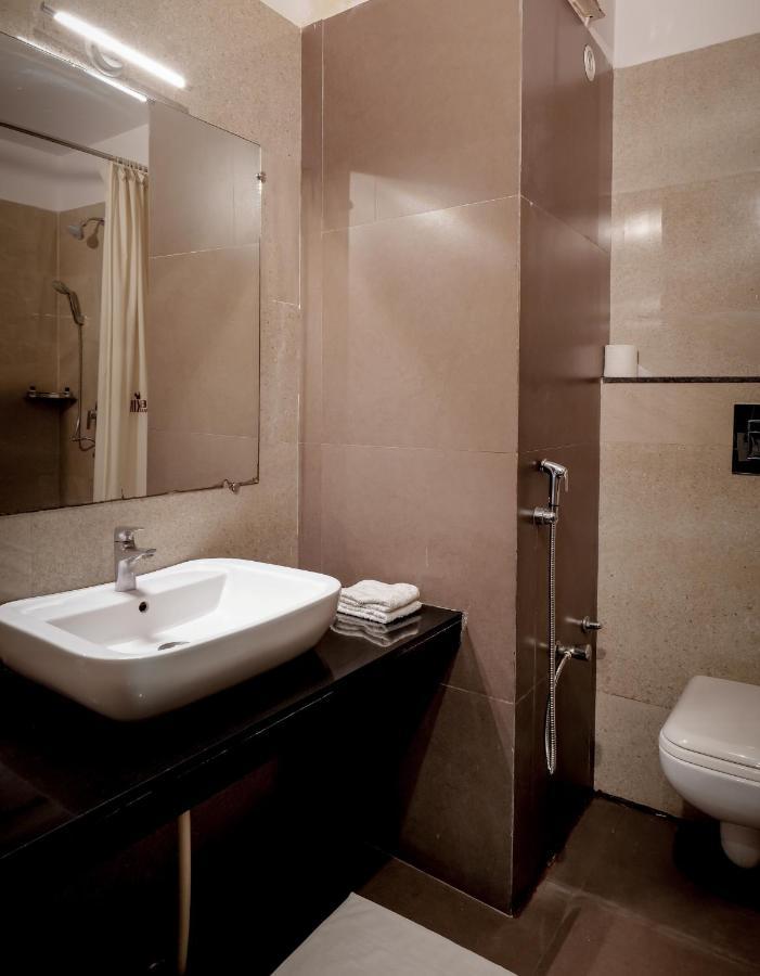 Hotel Highway King Behror Εξωτερικό φωτογραφία