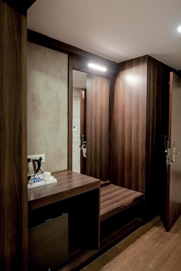 Hotel Highway King Behror Εξωτερικό φωτογραφία